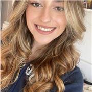 Profesora de inglés a domicilio aprender inglés a través de actividades interactivas. Rango de edad extenso